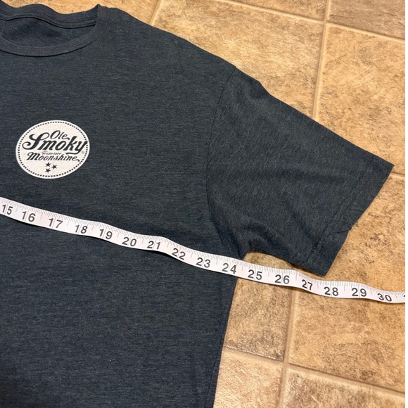 Ole Smoky Tennessee Moonshine T Shirt Charcoal Gray Graphic Tee Men's - Picture 5 of 8